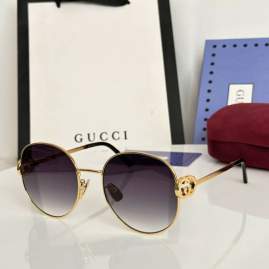 Picture of Gucci Sunglasses _SKUfw79399395fw